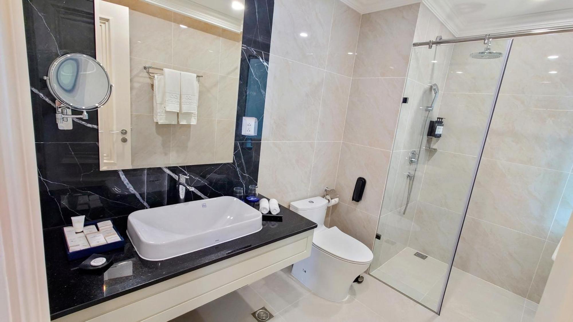 Cosmo Stars Hotel Bac Lieu Ngoại thất bức ảnh