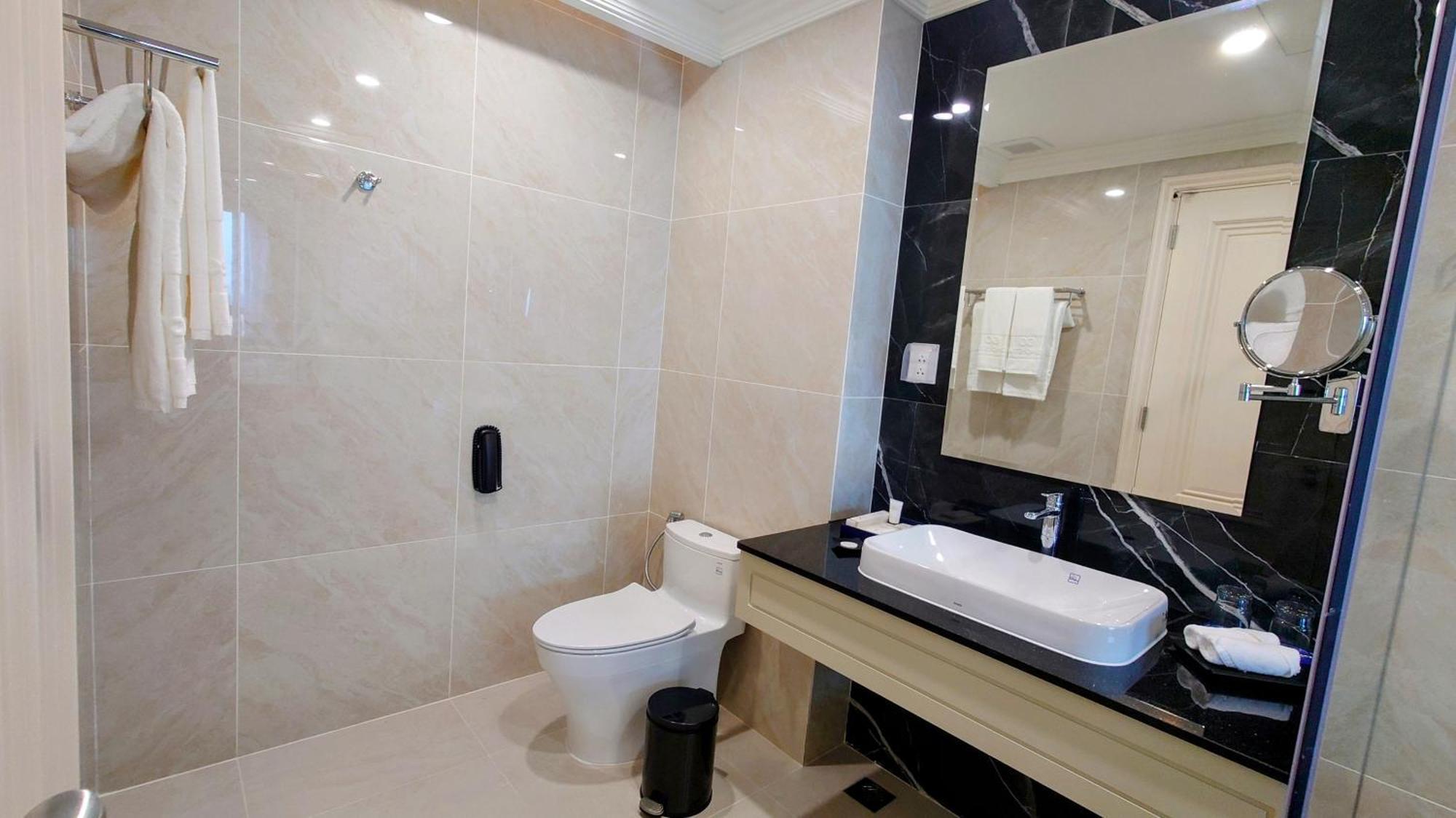 Cosmo Stars Hotel Bac Lieu Ngoại thất bức ảnh