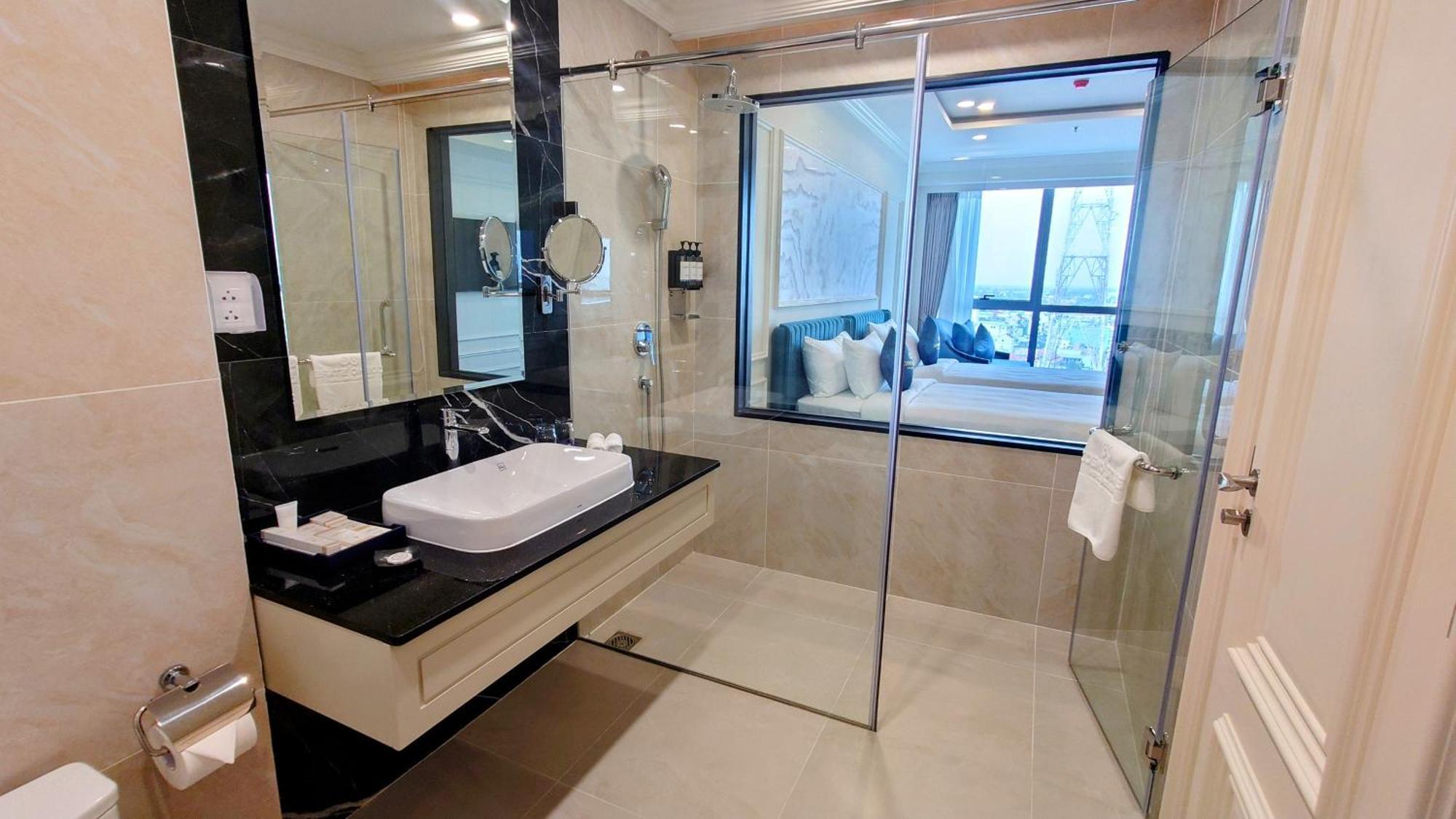 Cosmo Stars Hotel Bac Lieu Ngoại thất bức ảnh